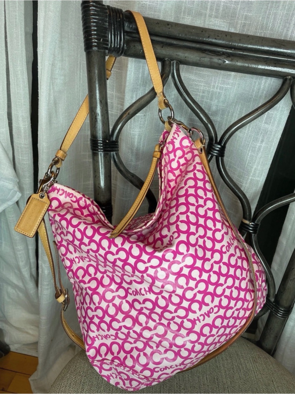 2008 vintage Coach Leah Op Art Pink Convertible Hobo Bag